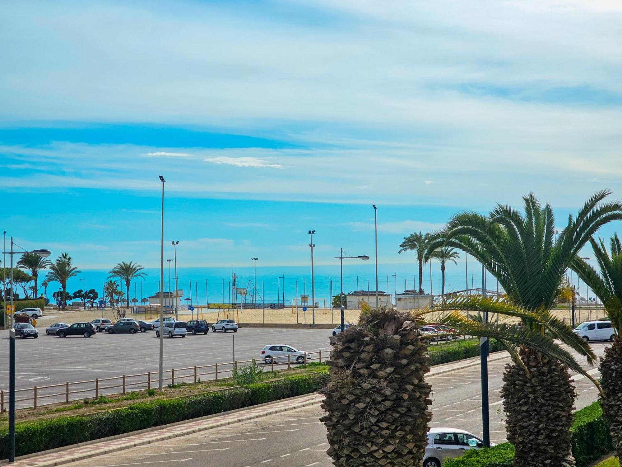 Laguna Beach Star - Alojamientos La Torre Торрокс-Коста Экстерьер фото